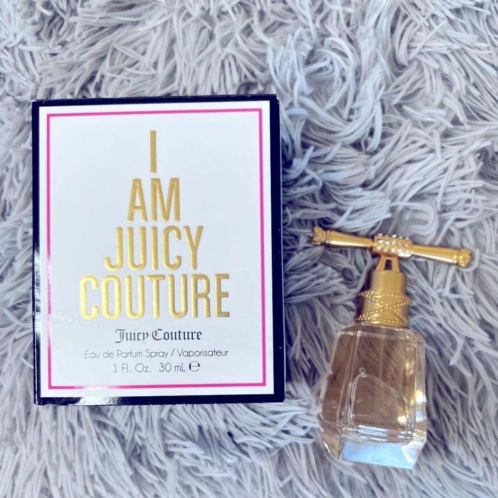 I AM JUICY COUTURE PERFUME💗🤍